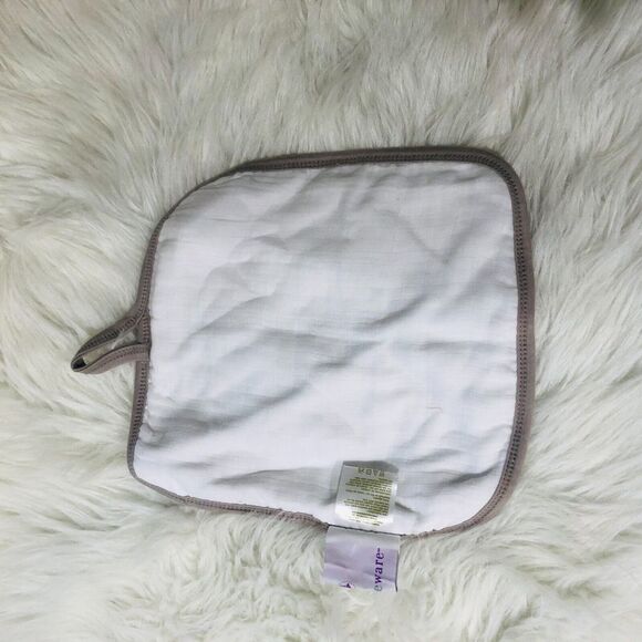 1 Nuby Baby Bandana Bibs with Teethers Infants Saliva Towels 3 Pack NEW - Picture 6 of 8